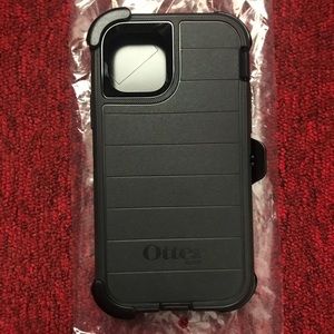 Otterbox Defender Case W/Holster for iPhone 11 Pro